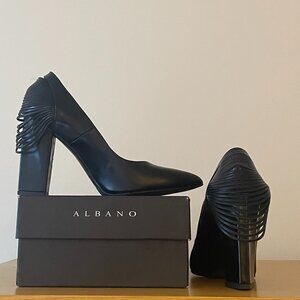 Albano Black Leather Pumps
